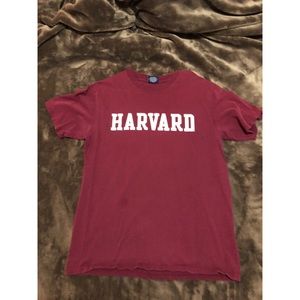 💥3 for 20💥 Harvard university graphic T-shirt